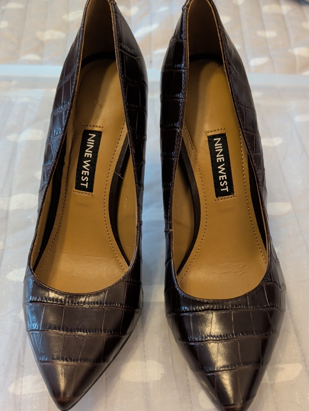 Nine West Brown Alligator Pumps Size 5